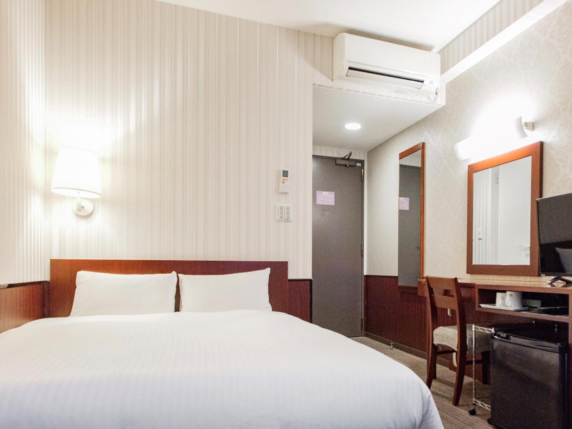 Hotel Hillarys Осака Номер фото